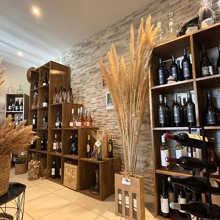 A L'Oree Des Vignes Montady Exteriör bild